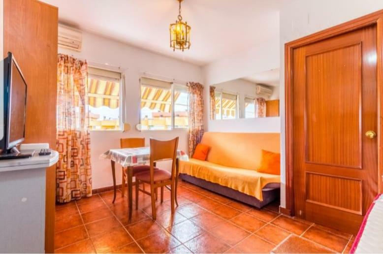Estudio con vistas en Torremolinos Apartamento Exterior foto